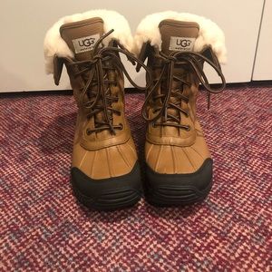 UGG Adirondack Boot II